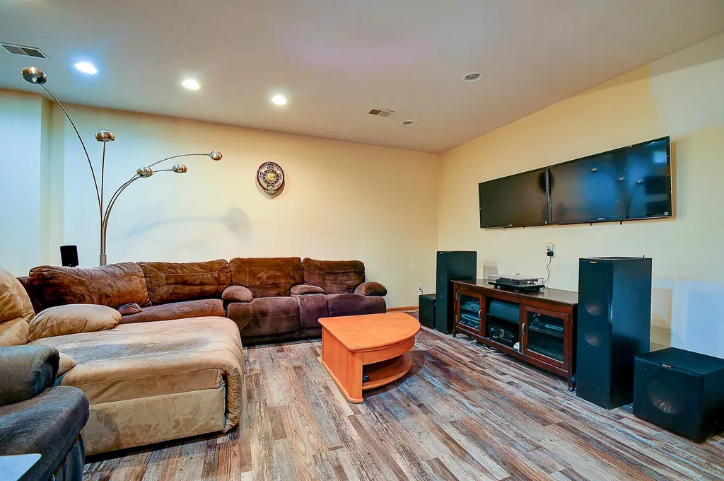146 Summerfield Court SW Georgetown Charter Township MI 49418