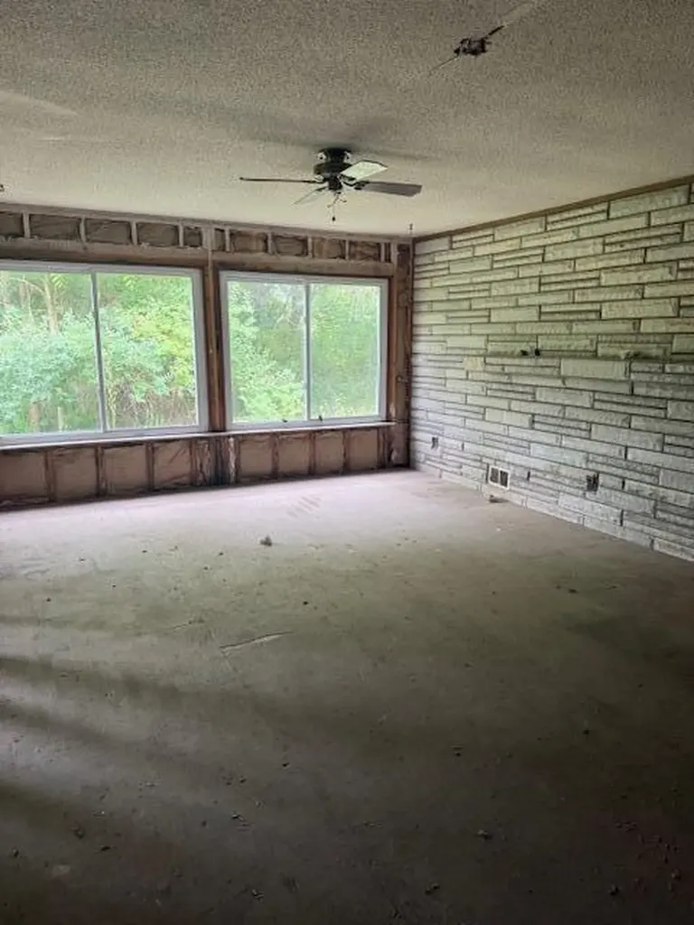 3903 Willow Drive NE Plainfield Charter Township MI 49525