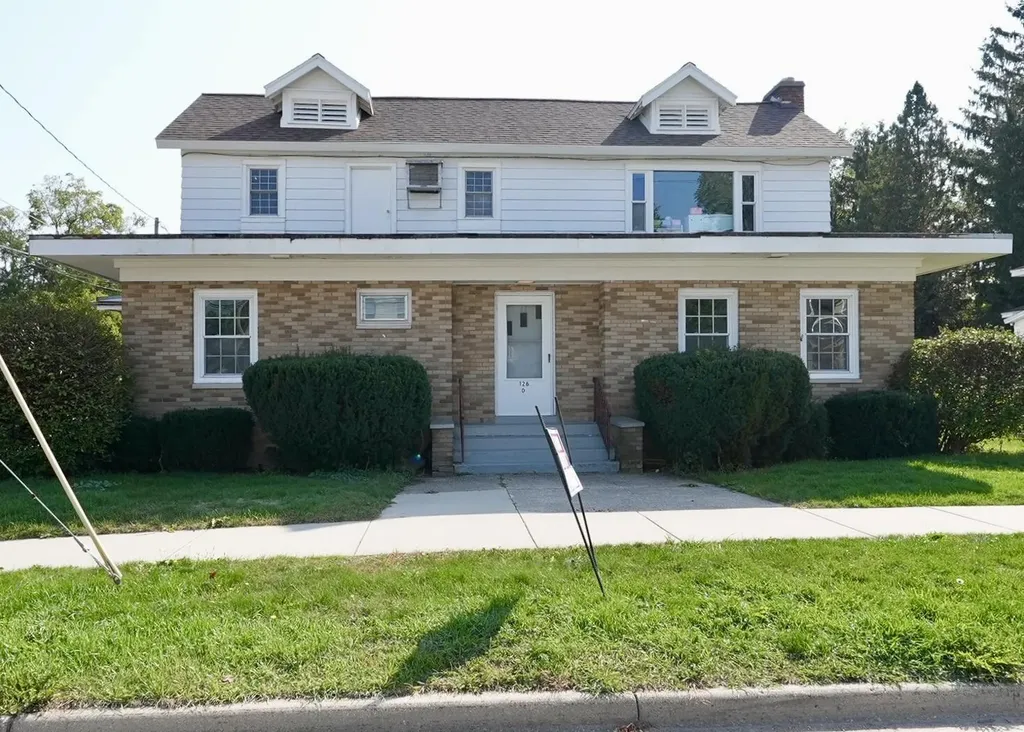126 Eastmanville Street Coopersville City MI 49404