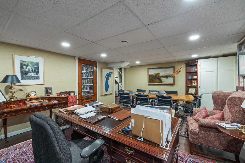 4090 E Fulton Street Grand Rapids Charter Township MI 49546