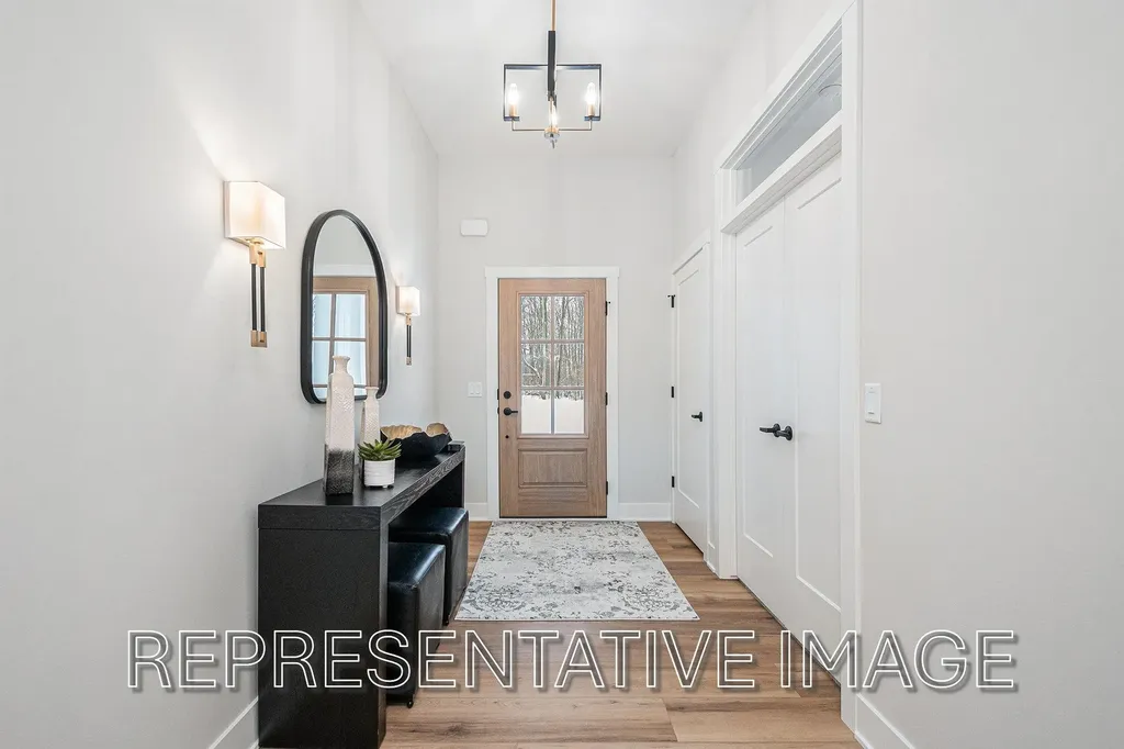 3406 Ravinewood Court Georgetown Charter Township MI 49428