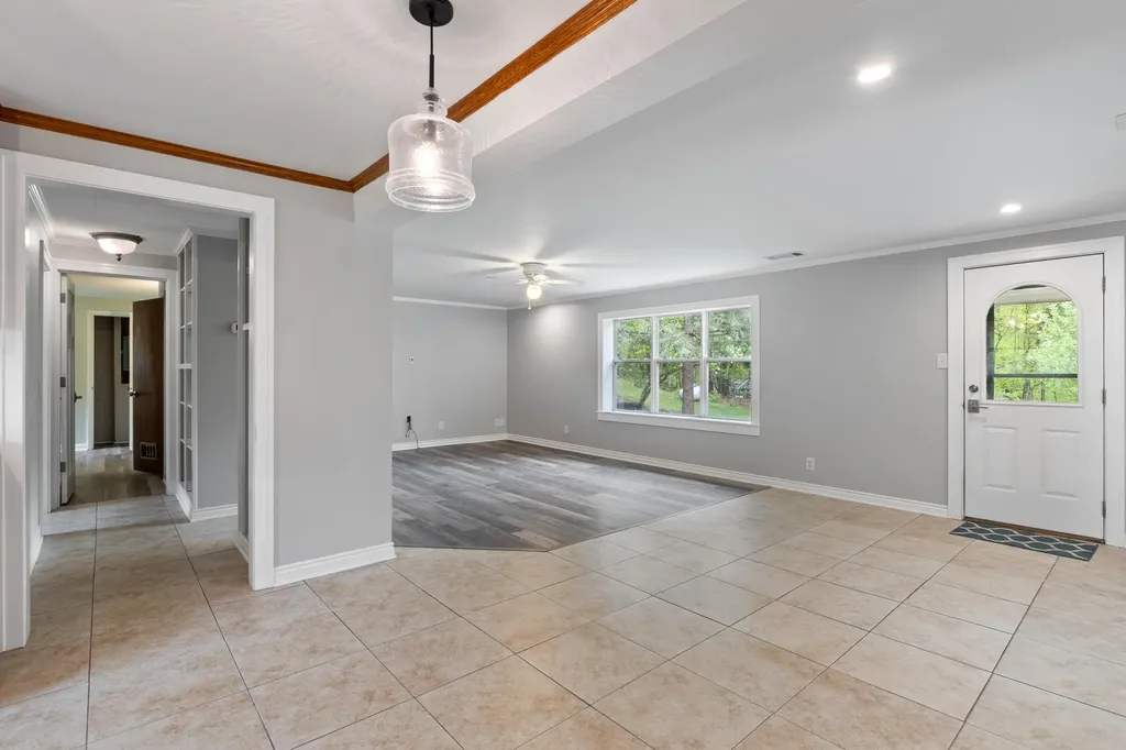 7924 Pine Island Court NE Plainfield Charter Township MI 49306