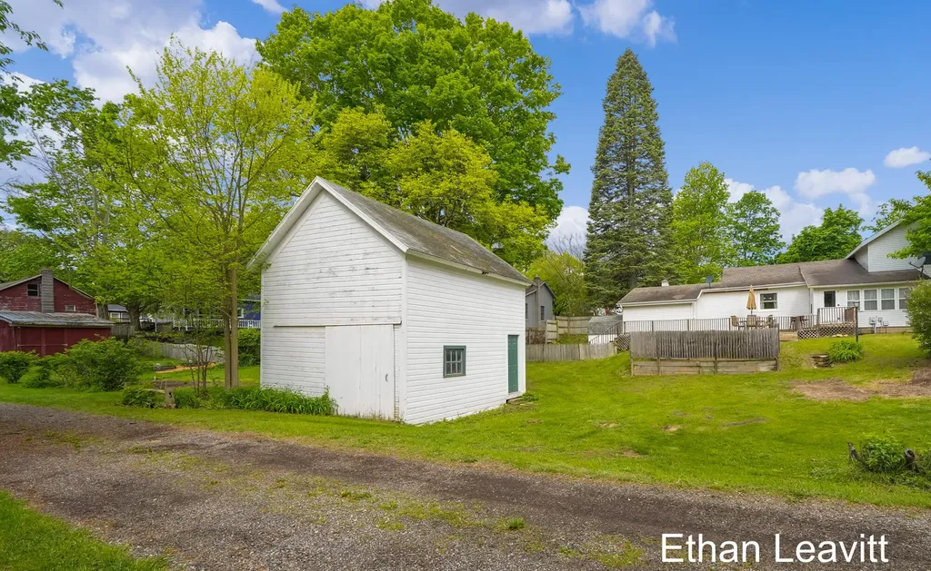 407 S Lincoln Street Portland City MI 48875