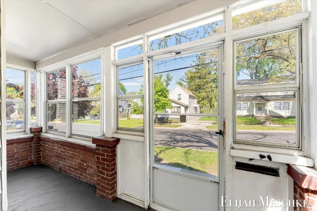 823 Union Avenue SE Grand Rapids City MI 49507