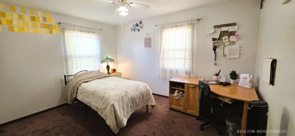 4810 Stauffer Avenue SE Kentwood City MI 49508