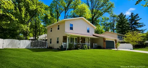 4810 Stauffer Avenue SE Kentwood City MI 49508