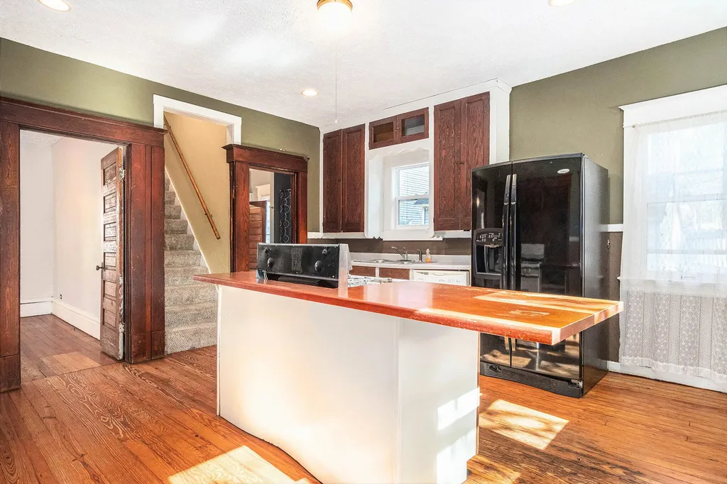 1124 Baldwin Street SE Grand Rapids City MI 49506