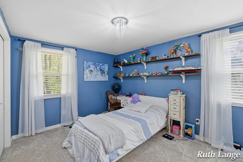 4738 Cranwood Avenue SW Wyoming City MI 49509