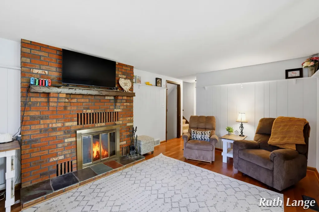4738 Cranwood Avenue SW Wyoming City MI 49509