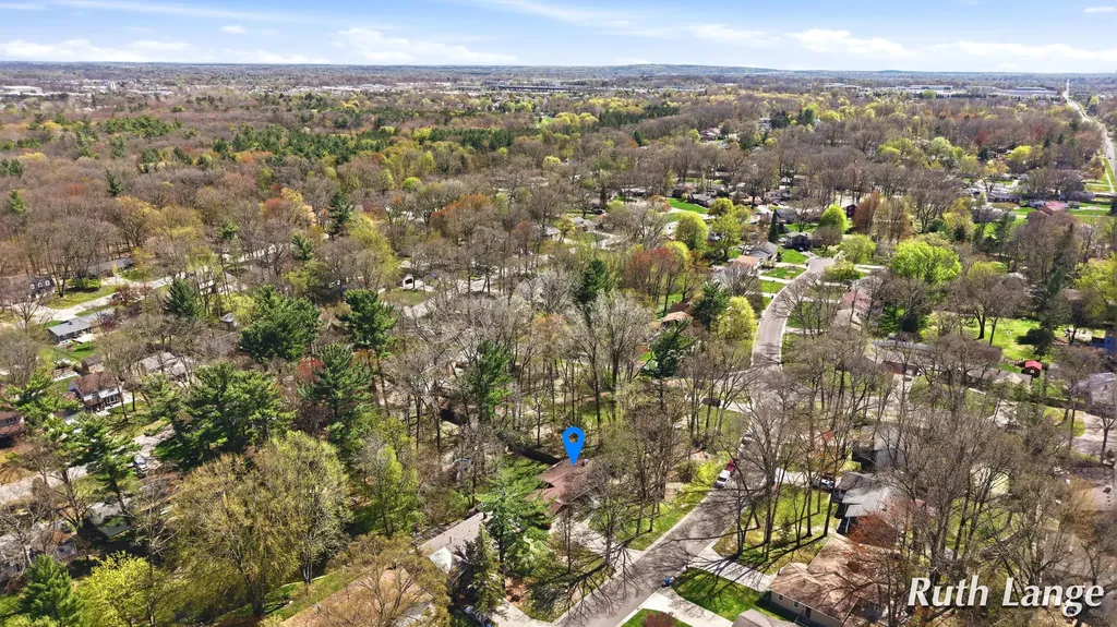 4738 Cranwood Avenue SW Wyoming City MI 49509