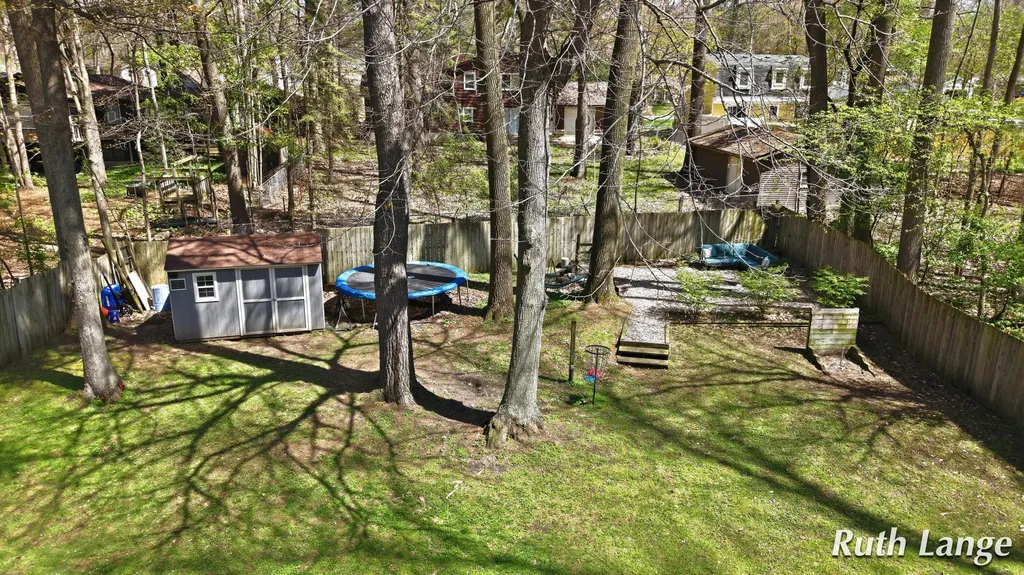 4738 Cranwood Avenue SW Wyoming City MI 49509