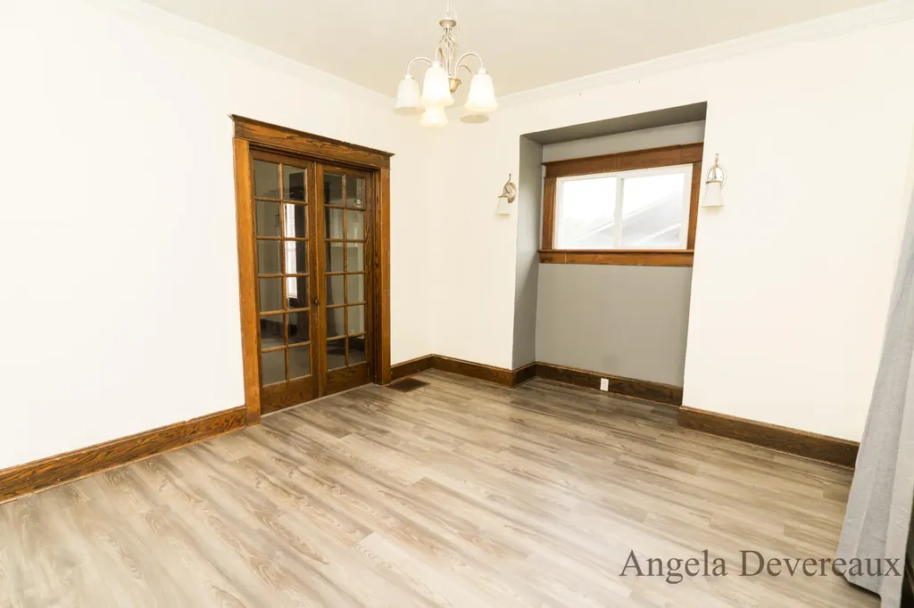 110 E Main Street Edmore Village MI 48829