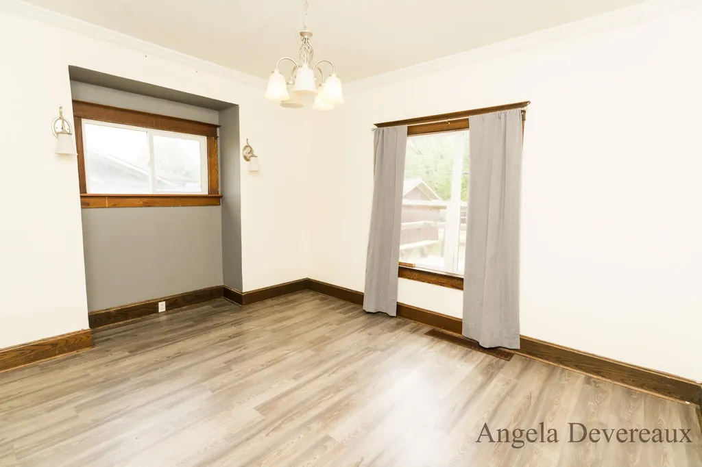 110 E Main Street Edmore Village MI 48829