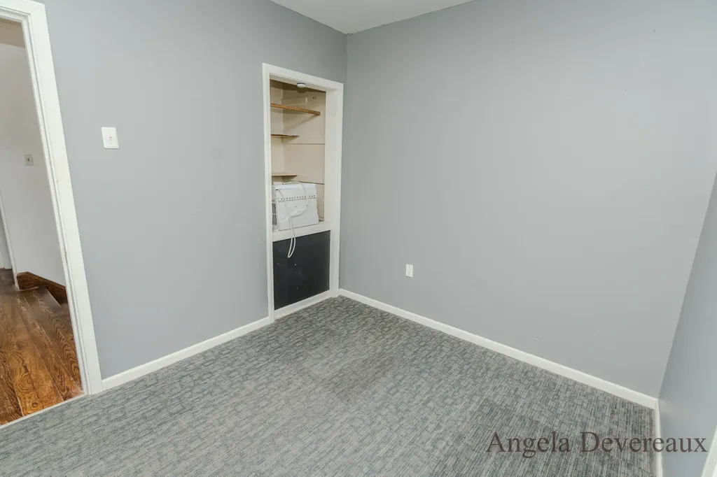 110 E Main Street Edmore Village MI 48829