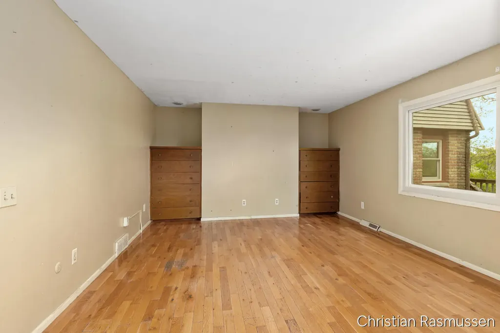1211 W Frank Drive Greenville City MI 48838