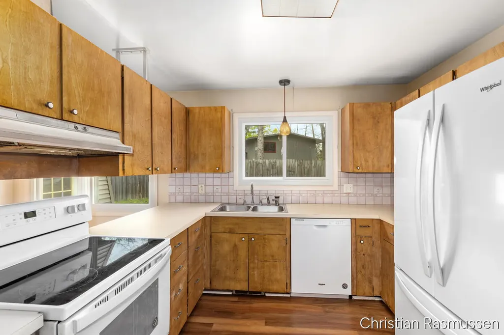 1211 W Frank Drive Greenville City MI 48838