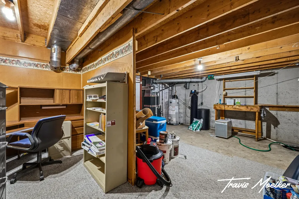 10714 Lovers Lane NW Tallmadge Charter Township MI 49534
