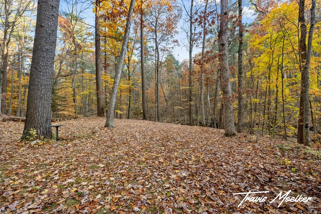 10714 Lovers Lane NW Tallmadge Charter Township MI 49534