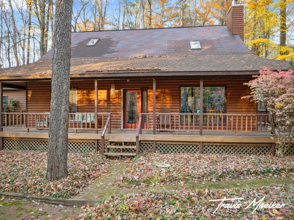 10714 Lovers Lane NW Tallmadge Charter Township MI 49534