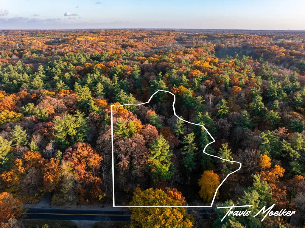 10714 Lovers Lane NW Tallmadge Charter Township MI 49534