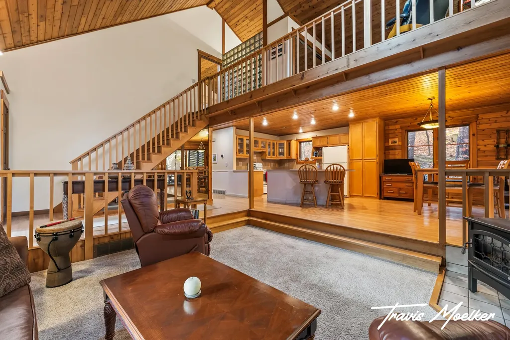 10714 Lovers Lane NW Tallmadge Charter Township MI 49534