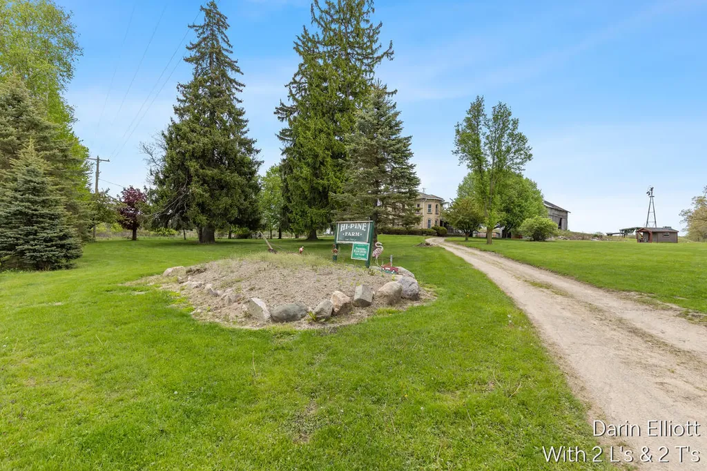 4522 Nickleplate Road Ionia Township MI 48846