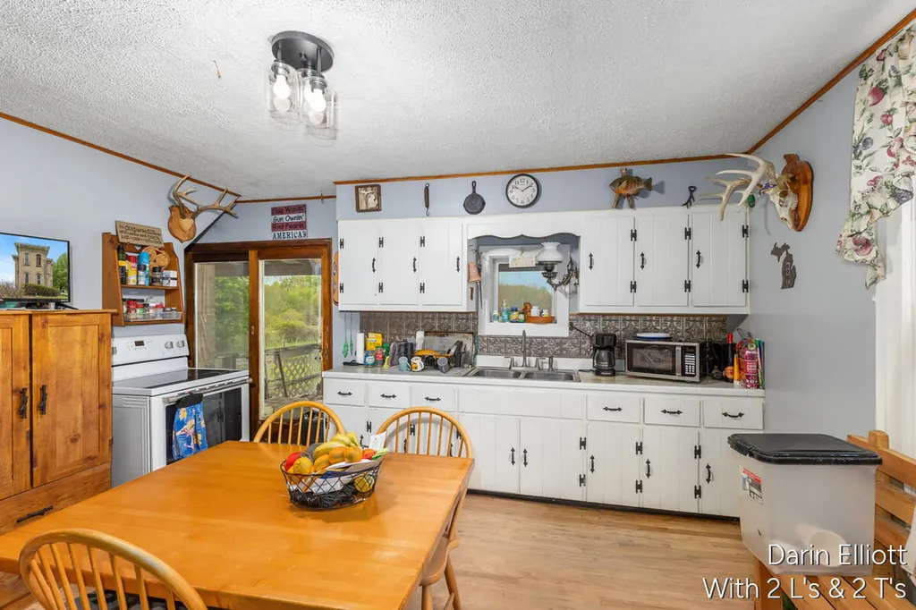 4522 Nickleplate Road Ionia Township MI 48846