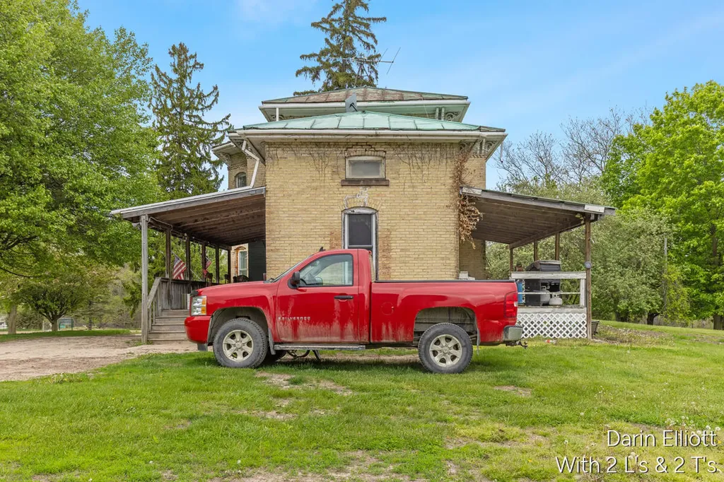 4522 Nickleplate Road Ionia Township MI 48846
