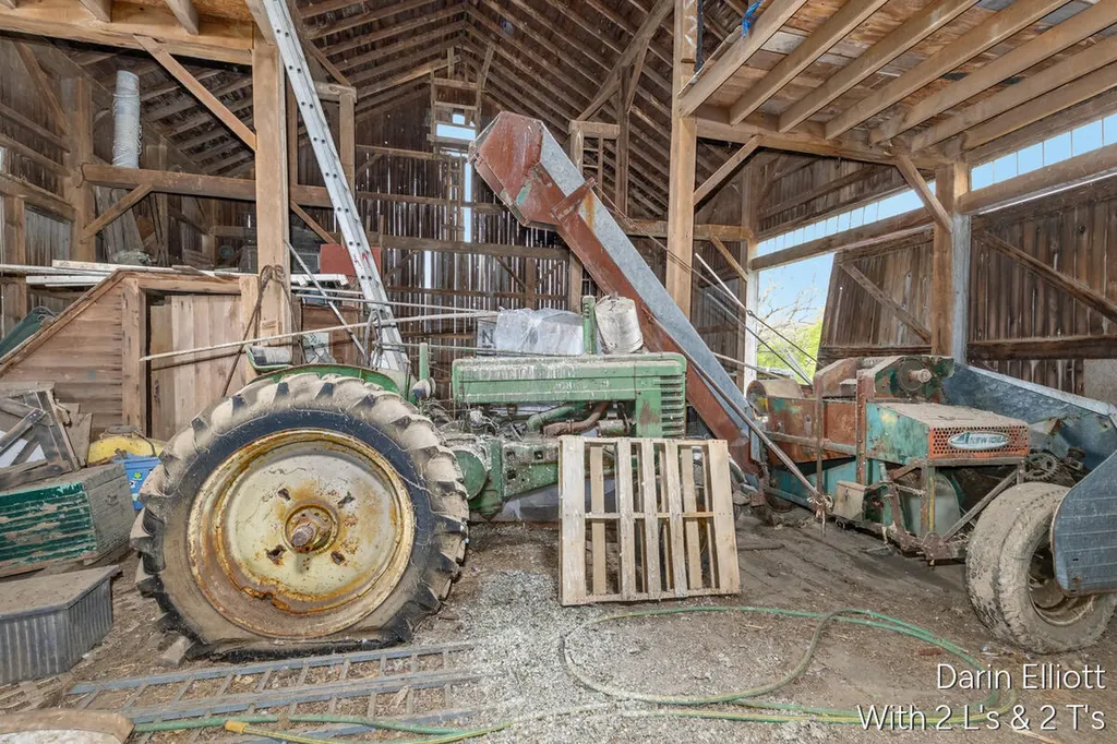 4522 Nickleplate Road Ionia Township MI 48846