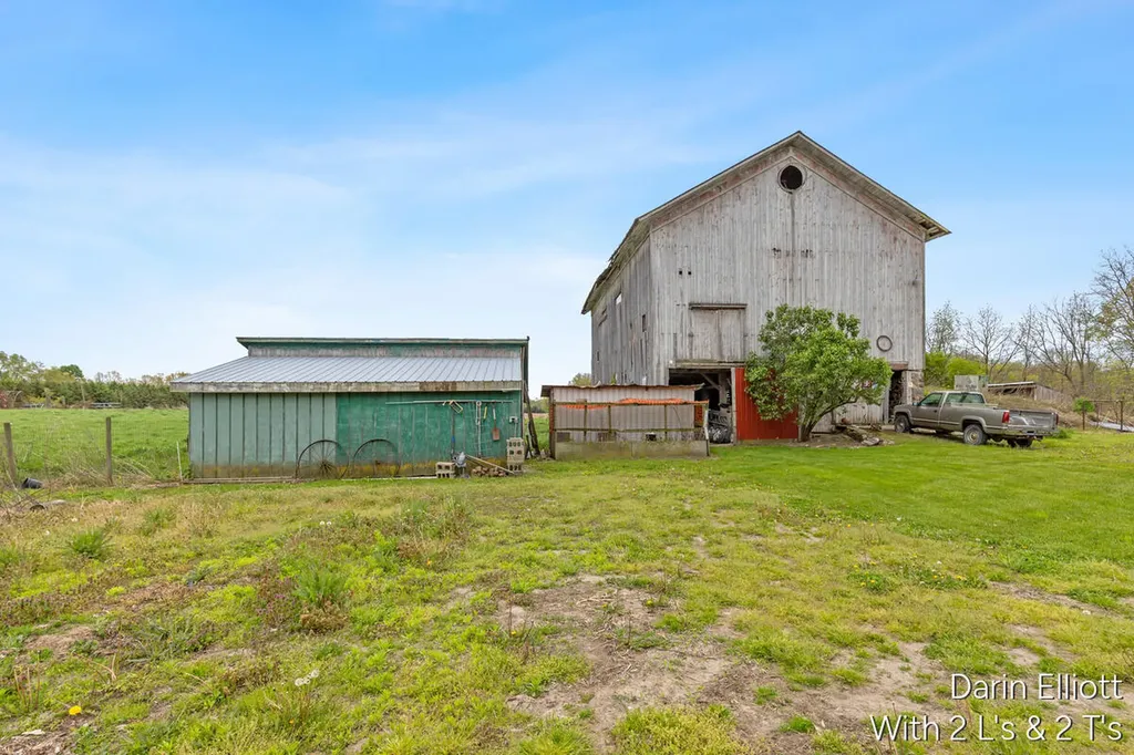 4522 Nickleplate Road Ionia Township MI 48846