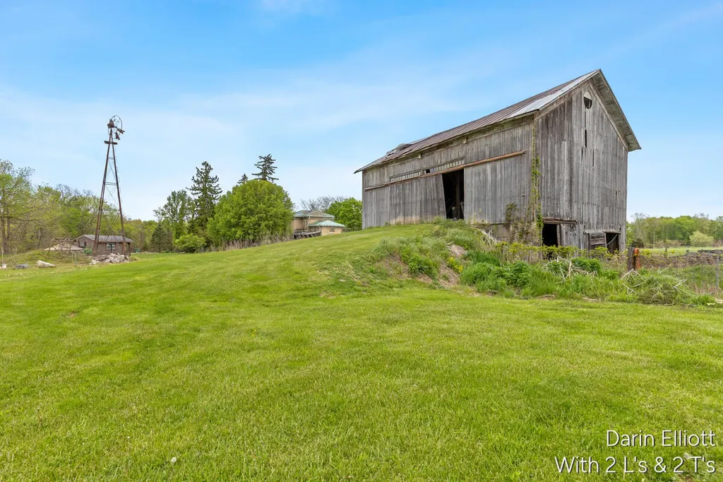 4522 Nickleplate Road Ionia Township MI 48846