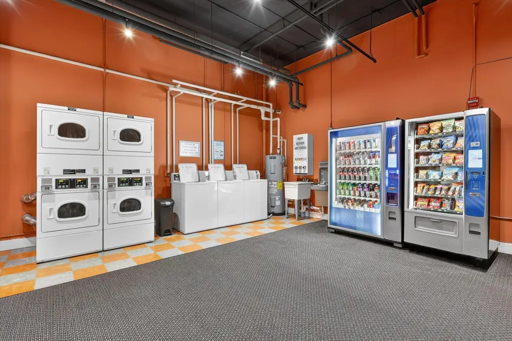 600 Broadway Avenue NW Grand Rapids City MI 49504
