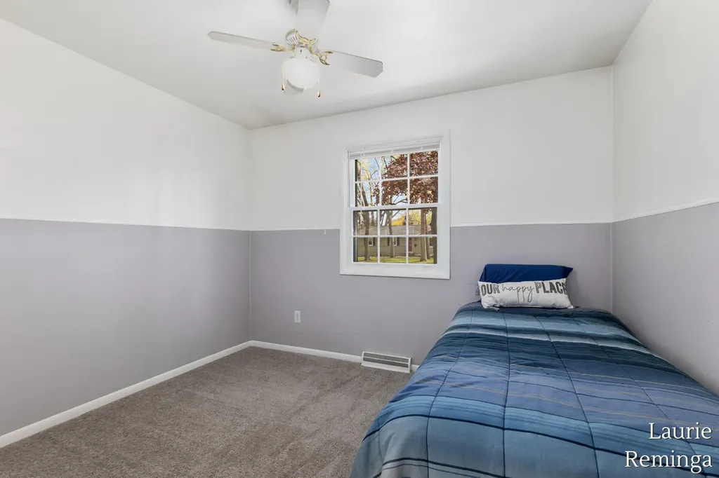 2203 Lacrosse Street SW Wyoming City MI 49519