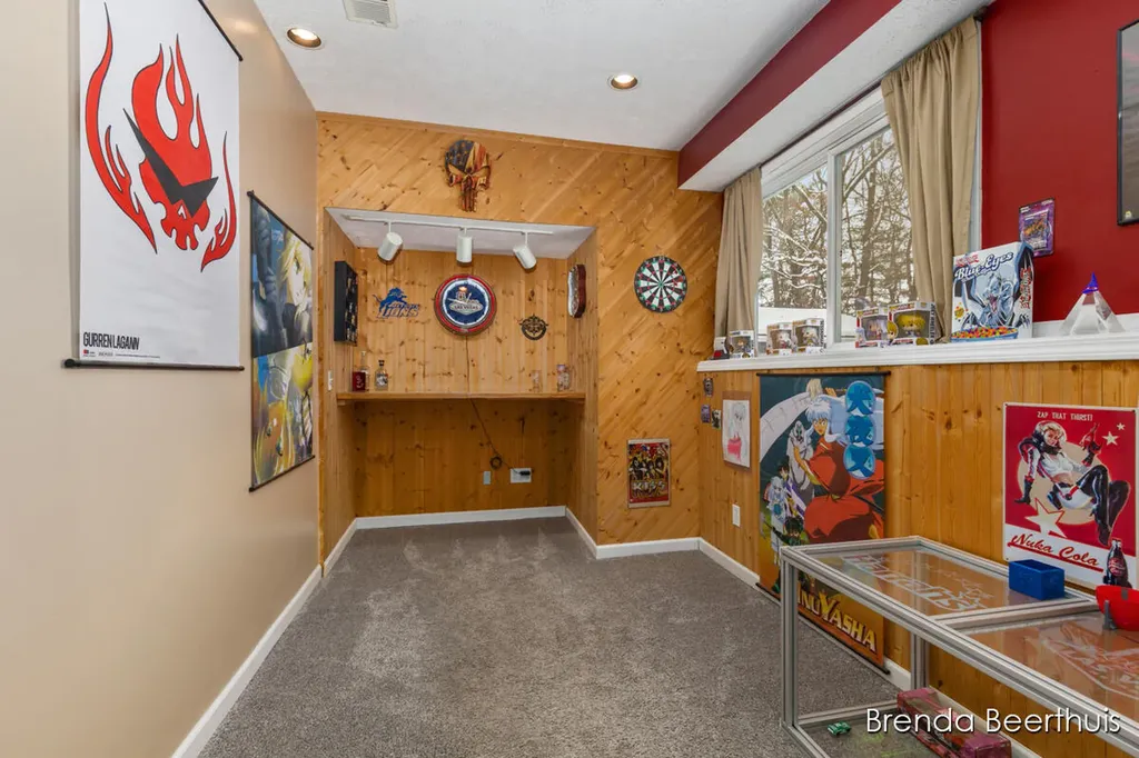 10950 Debbie Drive Eureka Township MI 48838