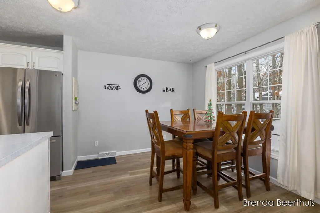 10950 Debbie Drive Eureka Township MI 48838
