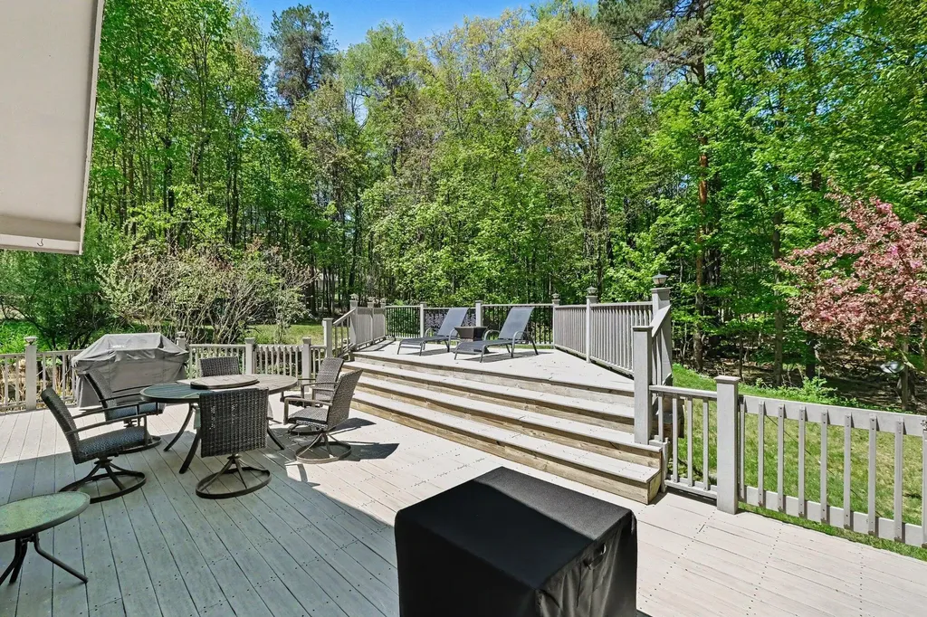 6363 Tiffany Avenue NE Cannon Township MI 49341