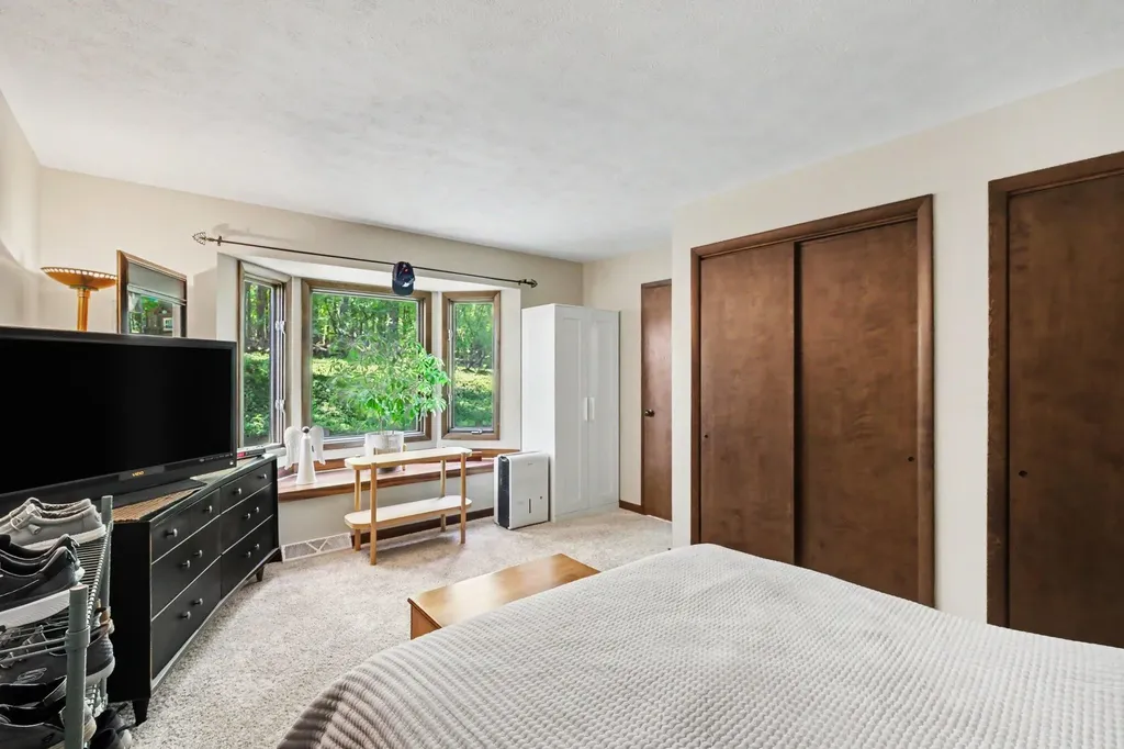 6363 Tiffany Avenue NE Cannon Township MI 49341