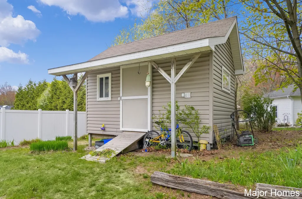 1015 Vogel Street Ludington City MI 49431