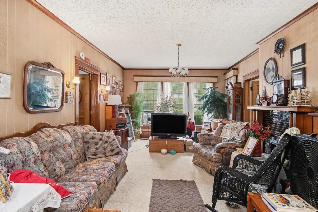 403 Maple Street Big Rapids City MI 49307