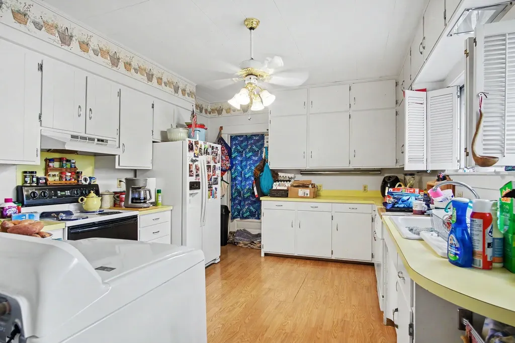 403 Maple Street Big Rapids City MI 49307
