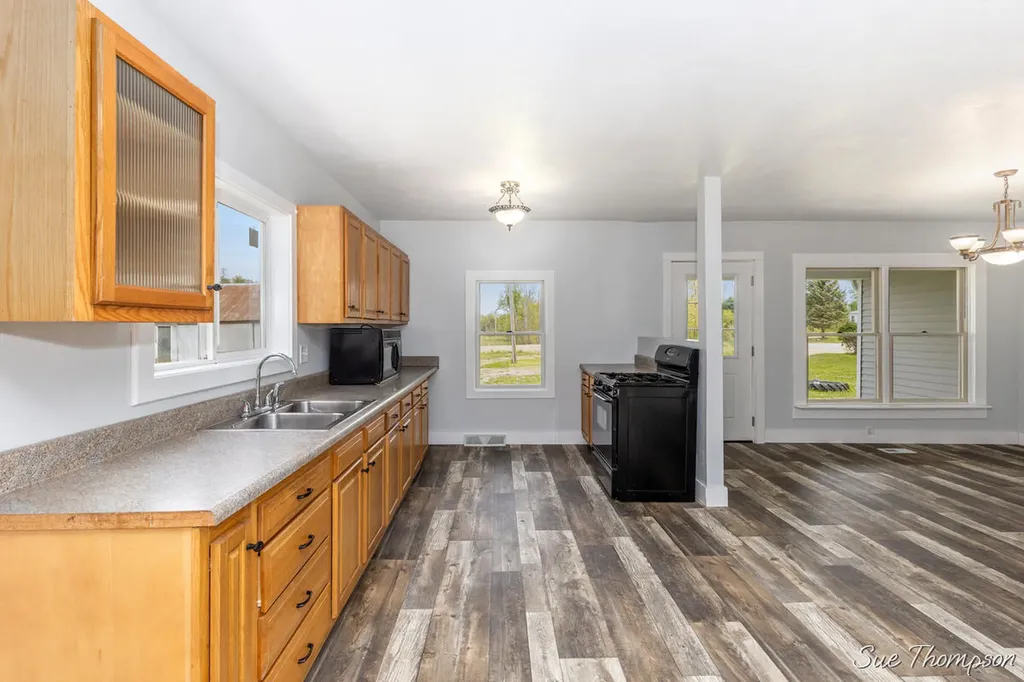 1751 E Boyer Road Bushnell Township MI 48834