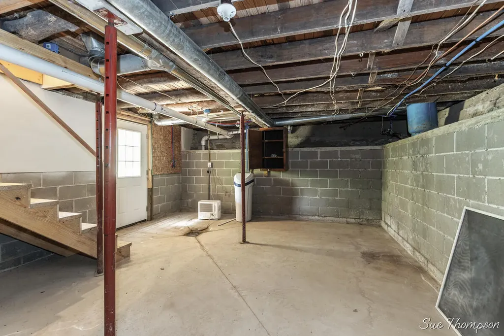 1751 E Boyer Road Bushnell Township MI 48834