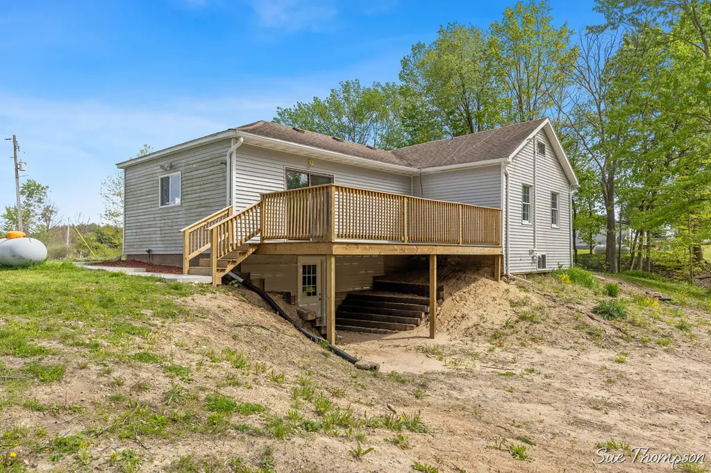 1751 E Boyer Road Bushnell Township MI 48834