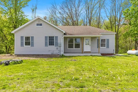 1751 E Boyer Road Bushnell Township MI 48834