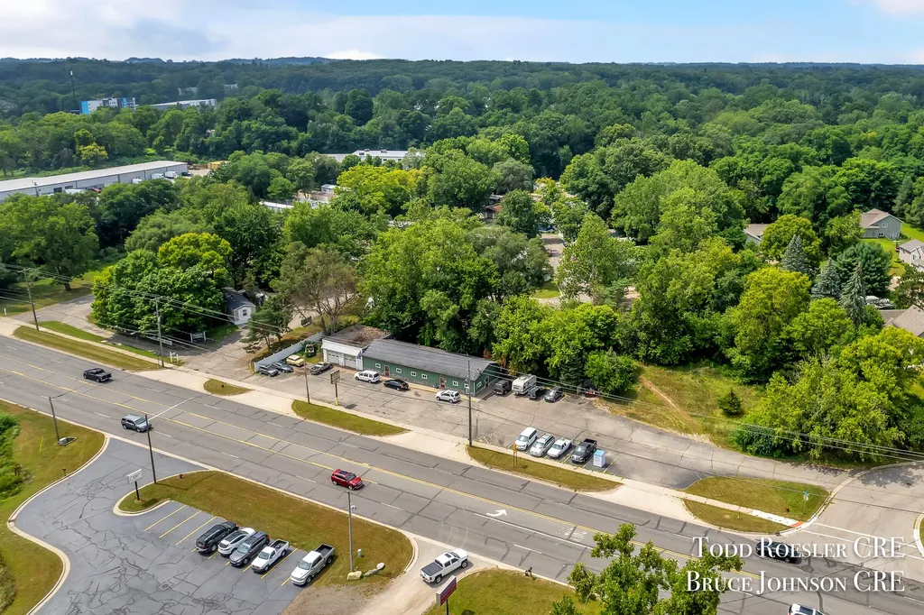 4765 West River Drive NE Plainfield Charter Township MI 49321