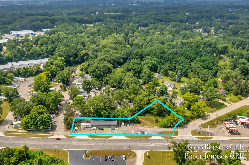 4765 West River Drive NE Plainfield Charter Township MI 49321