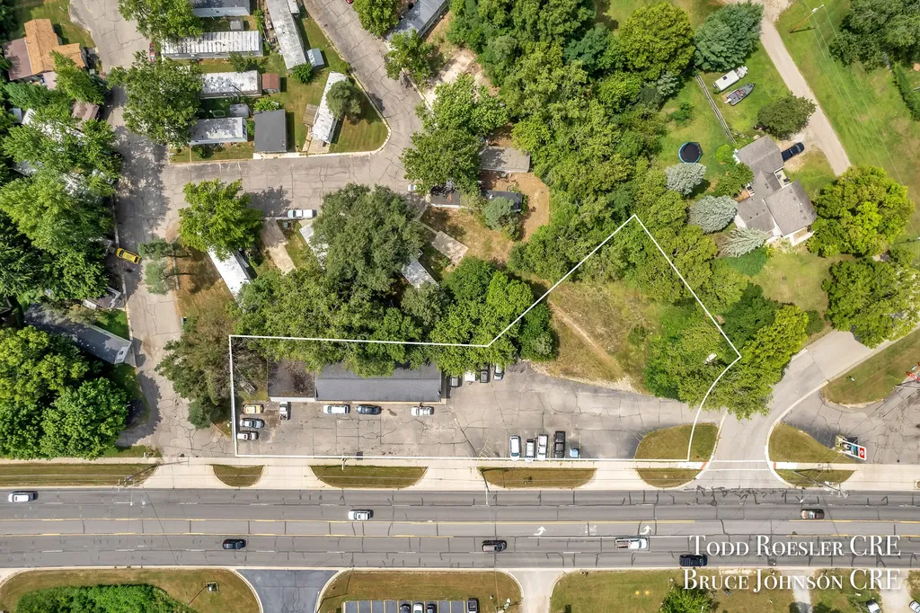 4765 West River Drive NE Plainfield Charter Township MI 49321