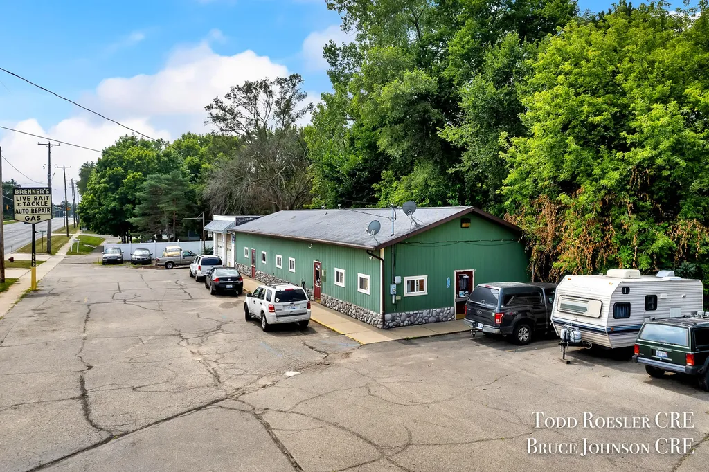 4765 West River Drive NE Plainfield Charter Township MI 49321