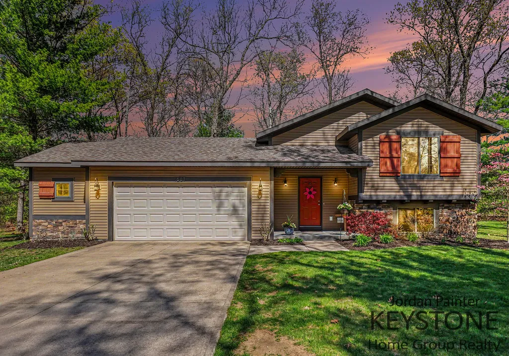 1687 Nature View Lane Valley Township MI 49010