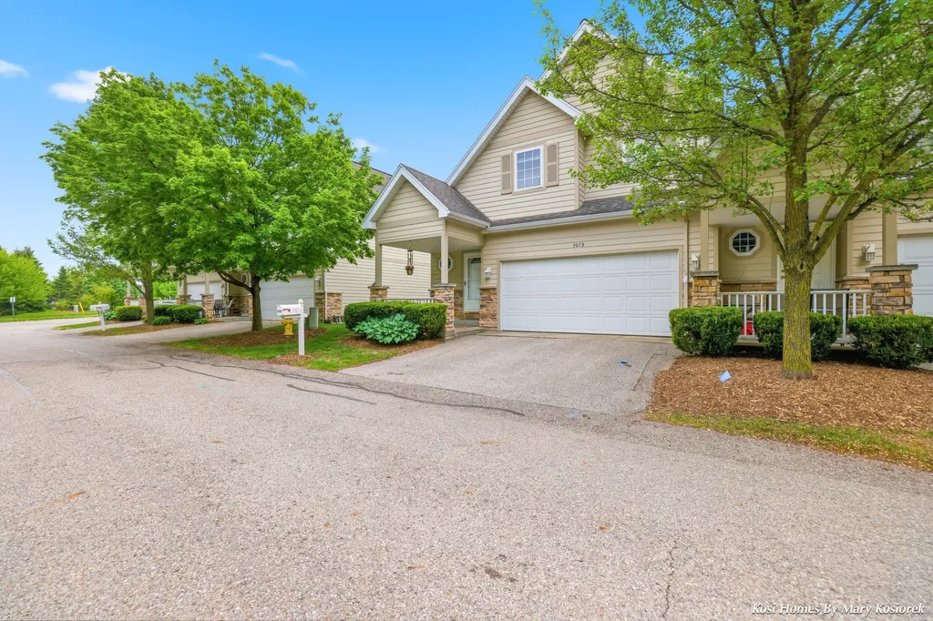 3078 Ledgestone Place NE Grand Rapids Charter Township MI 49525
